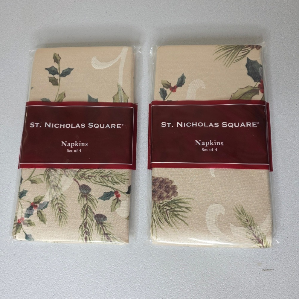 NWT St. Nicholas Square Napkins Set of 8 19x19 Beige Alpine Season Christmas